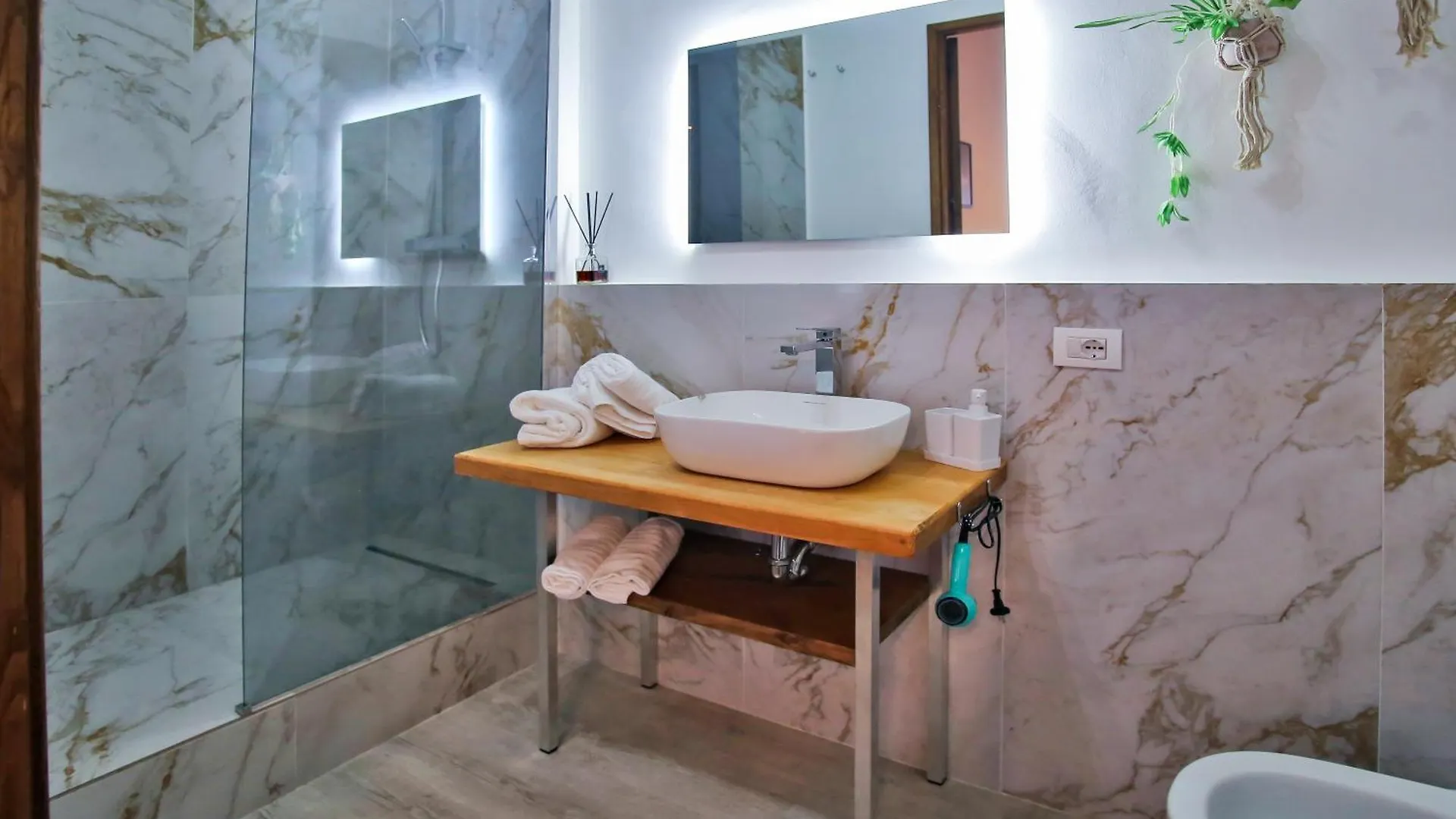 Tiritu Apartments CTA